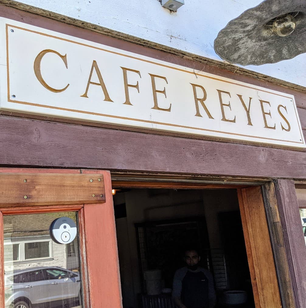 Cafe Reyes sign